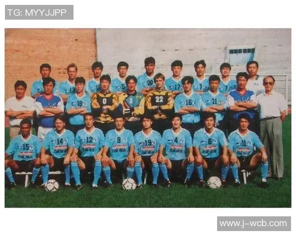 全球顶级足球队与传奇球星的辉煌历程与影响力分析